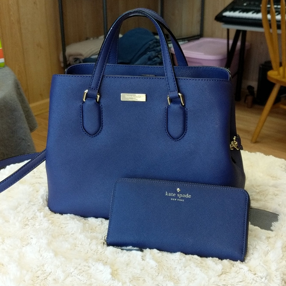 Kate Spade Laurel Way Evangelie & Matching Wallet - Picture 1 of 8